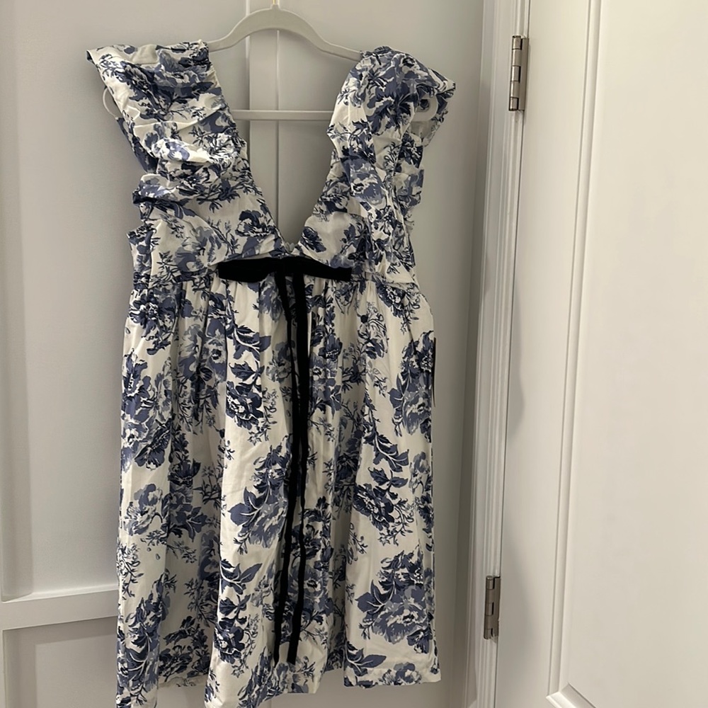 Few Moda Size M Blue Dress